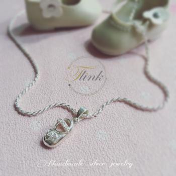 MẶT DÂY CHUYỀN HÌNH CHIẾC GIÀY